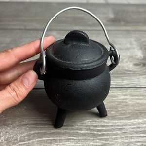 Cast Iron Small Cauldron